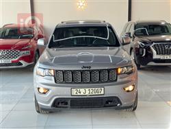 جیپ گراند شیرۆکی